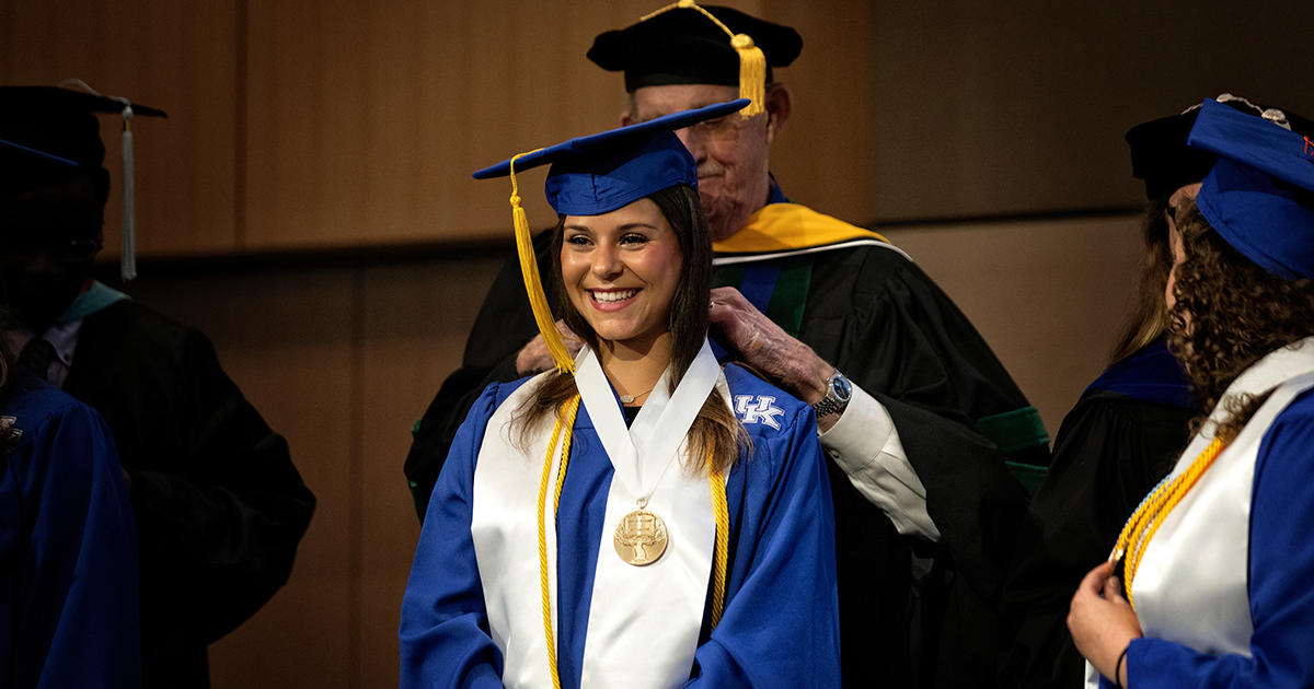 lewis-honors-college-recognizes-276-graduates-with-medals-ceremony-uknow